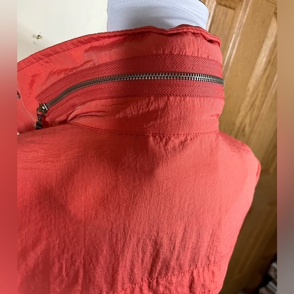 G.E.T Anorak Versatile Hi-Lo Hem Deep Pocket Lightweight Hidden Hood Jacket Med - Picture 8 of 14